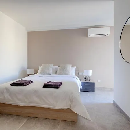 Refined 2 Bedroom With Balcony Karp1-9 Apartament San Ġwann