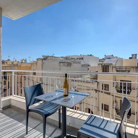 Refined 2 Bedroom With Balcony Karp1-9