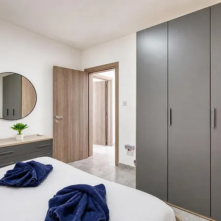 Refined 2 Bedroom With Balcony Karp1-9 Apartament San Ġwann